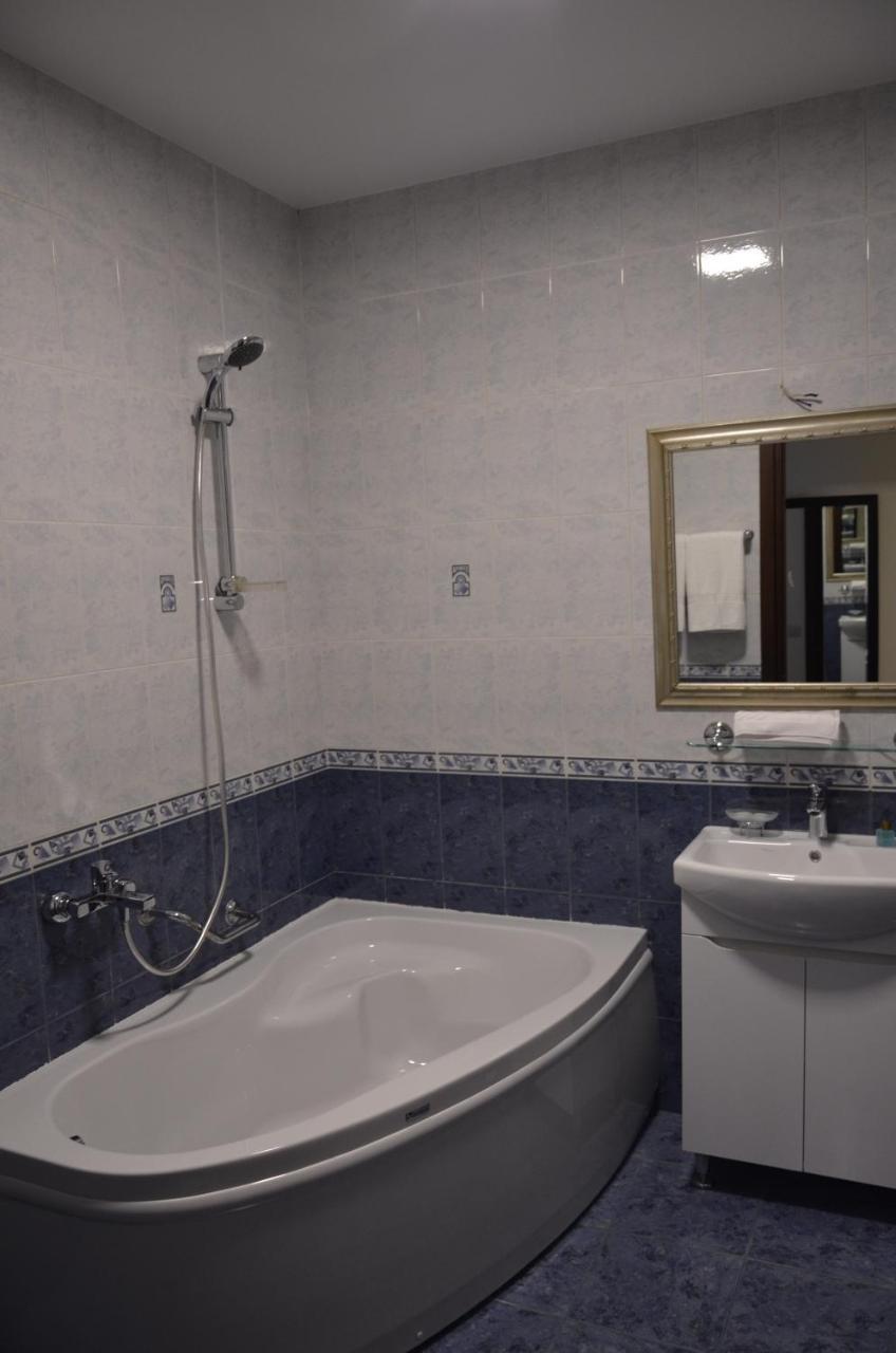 Hotel Griboedov Tbilisi Luaran gambar