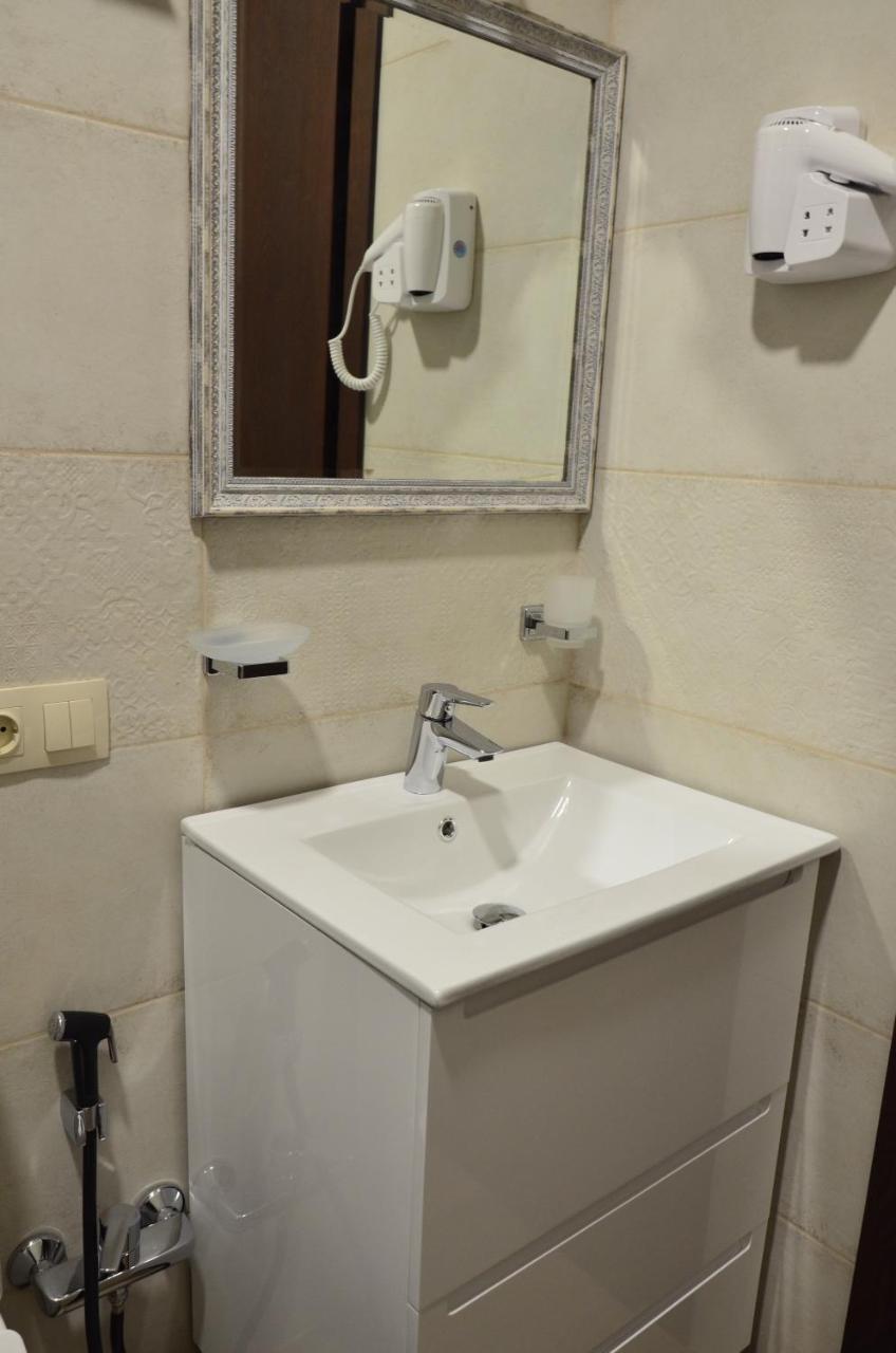 Hotel Griboedov Tbilisi Luaran gambar